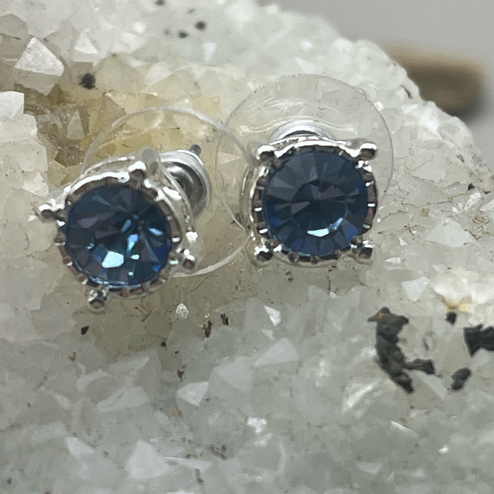 Elegant Silver Tone and Blue Faceted Crystal Stud Earrings -Vintage Style Glam